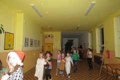 29